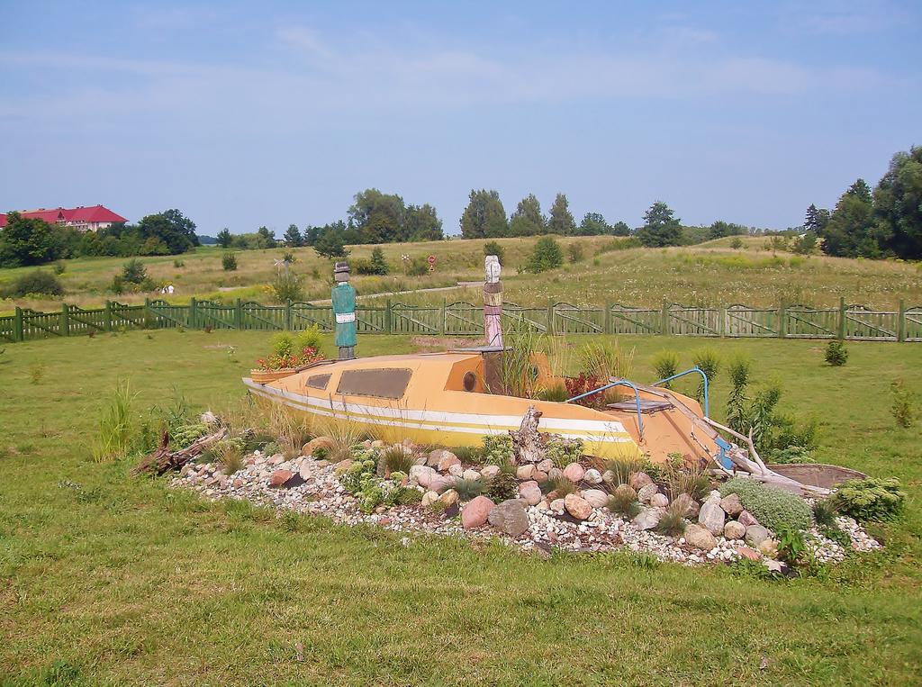 Mazurska Chata Jezioro I Aquapark 6 Min, Centrum I Promenada 12 Min Mikołajki Exteriör bild